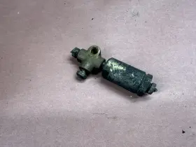 34331154025 Bmw E24 633csi 635csi 3.2l Brake Pressure Regulator Oem #83255