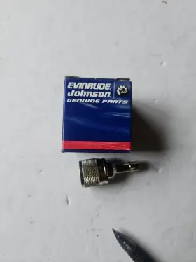 502864 Evinrude Johnson Omc Genuine Fuel Connector Nos Oem Ev6