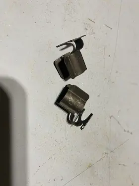 E7az-9a317-b Ford Nos 1987-1993 Mustang Fuel Line Clips One Set Of Two E7az-9a317-b Ford Nos 1987-1993 Mustang Fuel Line Clips One Set Of Two