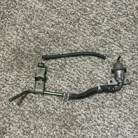 16740-p2k-003 Honda 96-00 Civic Ex D16y8 Fuel Pressure Regulator With Lines 16740-p2k-003 Honda 96-00 Civic Ex D16y8 Fuel Pressure Regulator With Lines