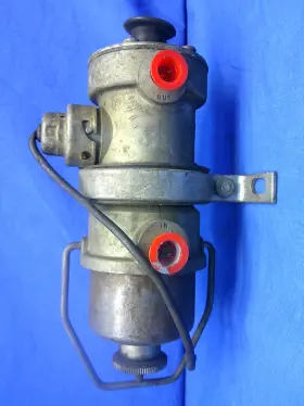D-240-a-12 Stewart Warner Vintage 1960s Electric Fuel Pump 240-a 12 Volt Wow