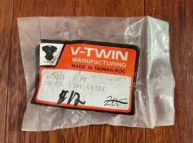 40-0221 V-twin Chrome Oil Line Separator Hose Guide - Nos