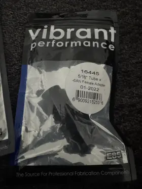 16445 Vibrant Performance 100 Adapter Fitting
